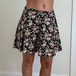 Ditsy Floral Printed Knit Mini Skirt